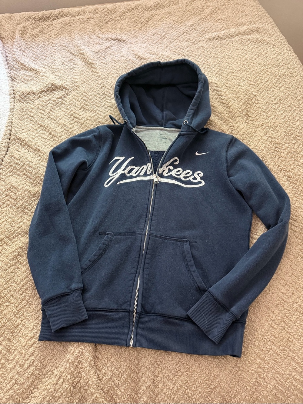 Nike Yankees Women’s Sweatshirt